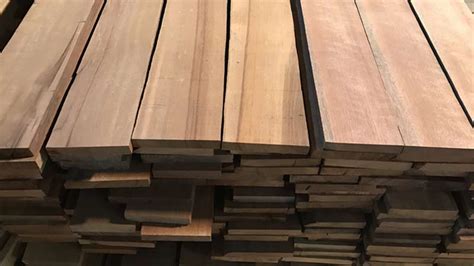 jual kayu ulin berbagai ukuran supplier kayu indonesia