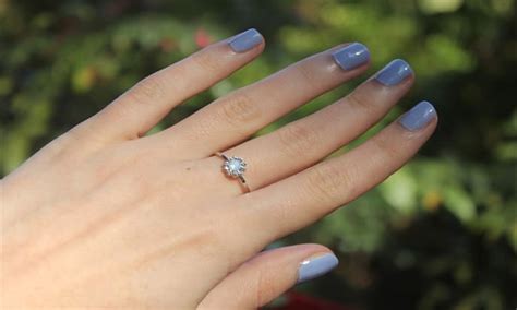 30+ Beautiful Royal Blue Nails: You Will Feel Like a Queen - Movenote