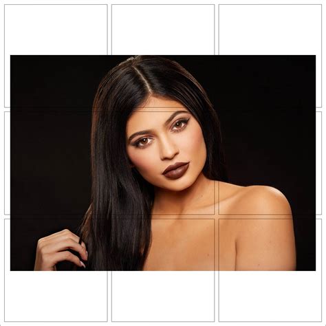 Kylie Jenner Sexy Nude