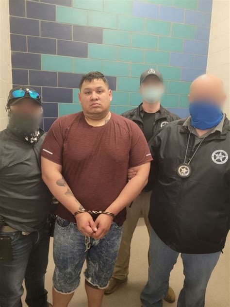 High-ranking Cartel Del Noreste member extradited via Laredo