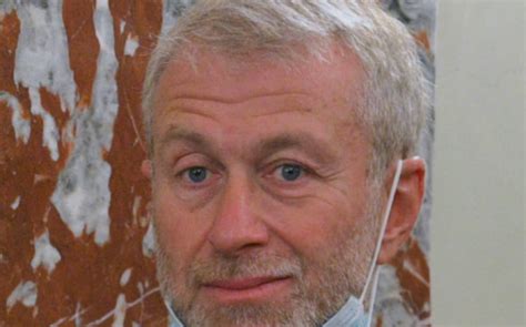 Миллиардер Абрамович поучаствовал в обмене пленными между Россией и ...