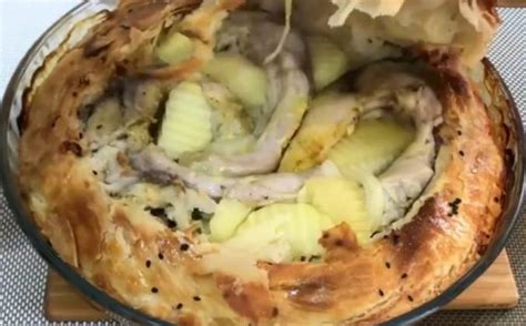 Пирог с картошкой и рыбой в духовке рецепт с фото пошагово