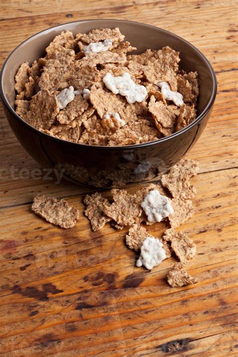 Muesli 776894 Stock Photo at Vecteezy