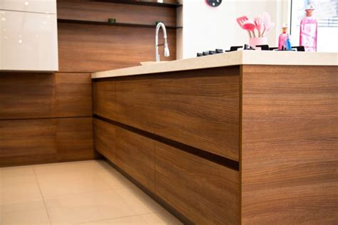 Wood Veneer Kitchen Cabinets (Pros and Cons)