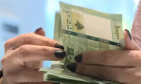 lebanon currency hits   sparking protests insider paper