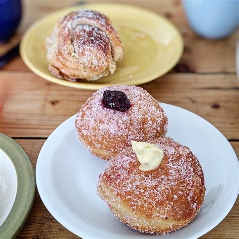 Lille Bakery, Copenhagen | Reviews, Photos, Address, Phone Number | Foodle