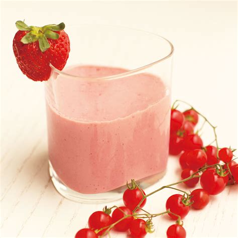 苺とトマトの美肌スムージー | バイタミックス（Vitamix）