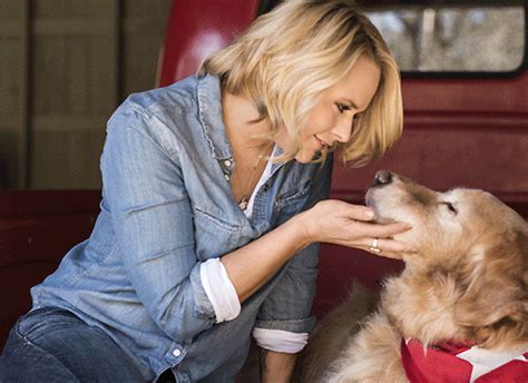Best Bets for Pets - Country Superstar Miranda Lambert Turns Her Love
