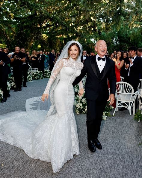 Jeff Bezos and Lauren Sánchez Bezos Are Officially Married in Venice