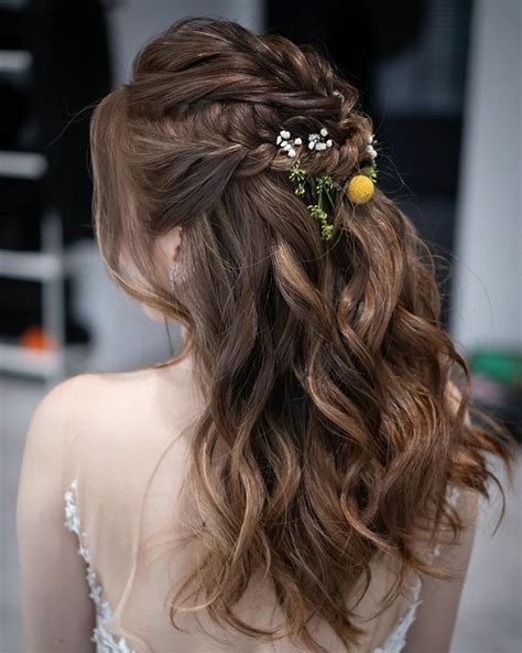 From Classic to Bohemian: The Ultimate Guide to Wedding Hairstyles