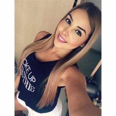 Meet Colombian Women for Marriage - mycolombianwife.com