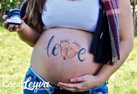 Belly Painting Love | Panzas de embarazadas pintadas, Pintura de ...