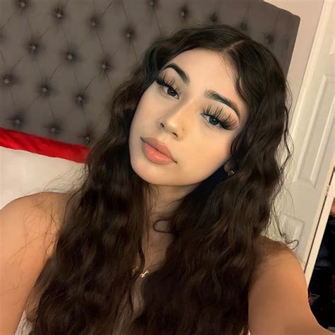 @Lesgyi*024 | Baddie hairstyles latina, Baddie hairstyles, Latina ...