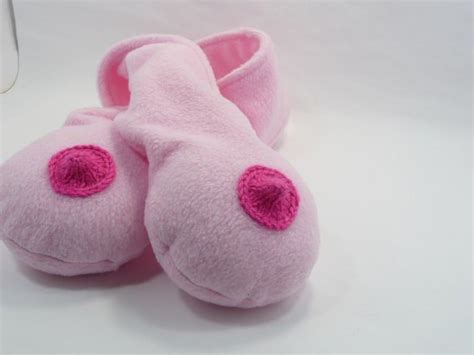 Booby Tuesday (@BoobyTues) | Twitter