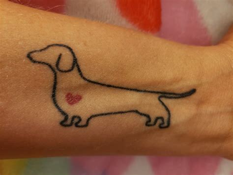 Sausage Dog Outline Tattoo - art-floppy