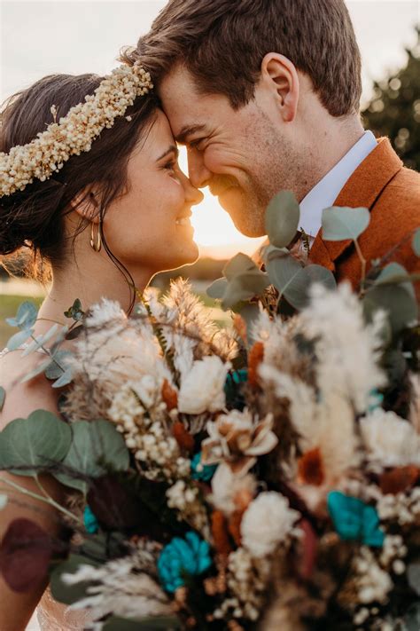Bailey + Harrison - The Cinnamon Barn