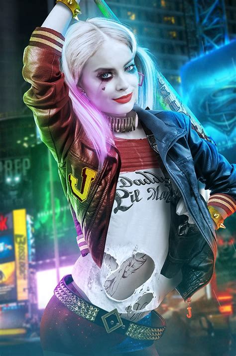SUICIDE SQUAD: Margot Robbie's 'Harley Quinn' Looks Even Better In This ...