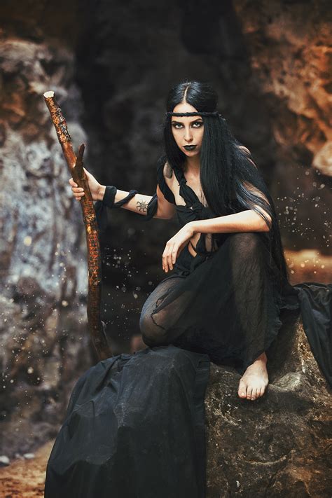 Pagangirl :: Behance