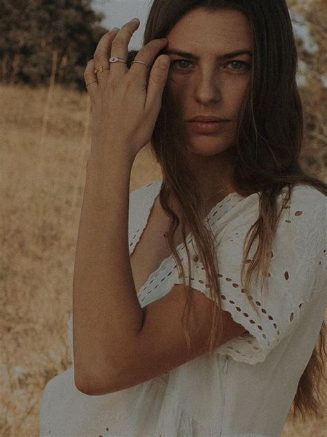 Savannah Watson's Instagram, Twitter & Facebook on IDCrawl