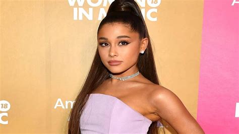 Ariana Grande Recent Pictures 2024 List - Essa Cinderella
