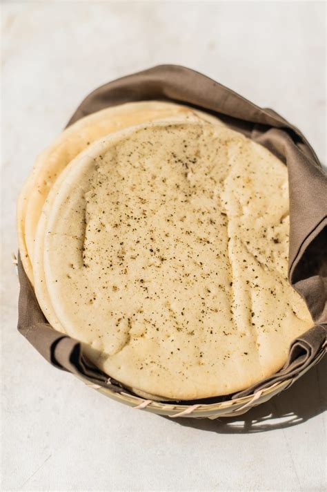 base  pizza personal berry bloom