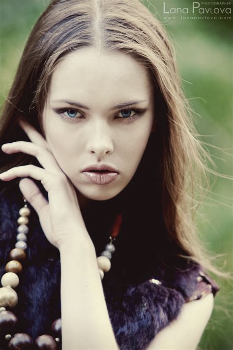 Lana Pavlova: Vika