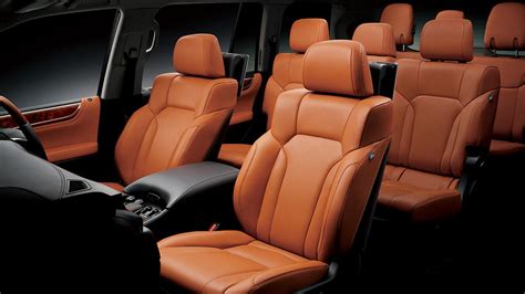 New Lexus LX570 Interior picture, LX 570 Inside view photo and Seats image