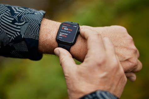 Новая версия Apple Watch для экстремального спорта получит более ...