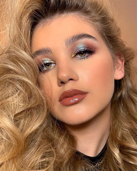 25 Smokey Eye Makeup Looks You Need to Try: From Classic to Bold - 160grams