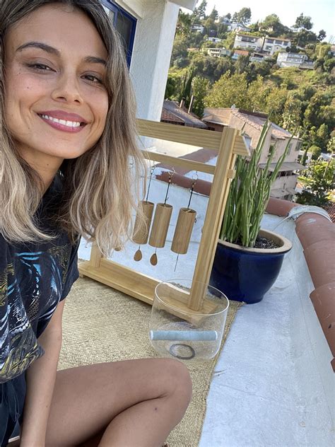 Nathalie Kelley's Instagram, Twitter & Facebook on IDCrawl