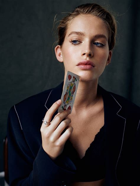 VANDA – AGENCIA MODEL MANAGEMENT