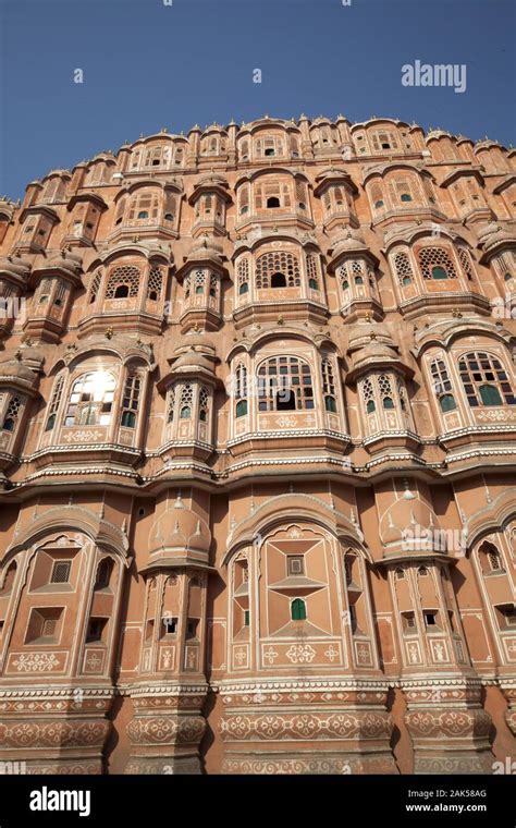 Bundesstaat Rajasthan: Hawa Mahal (Palast der Winde) in Jaipur, Indien ...