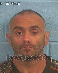 Recent Booking / Mugshot for JONATHAN MCGATHA in Etowah County, Alabama