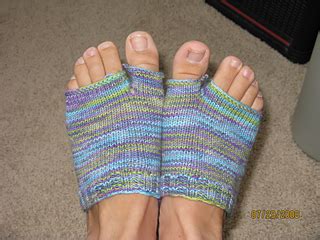 Ravelry: Flip Flop Socks pattern by Kaci Kyler Hays