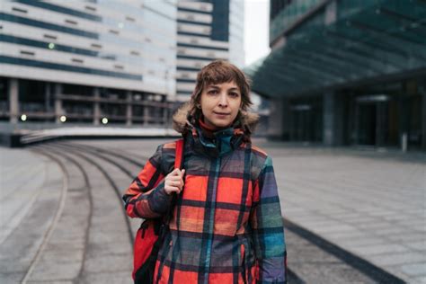 Научный журналист Ася Казанцева — о ВИЧ, гомеопатии и популяризации науки