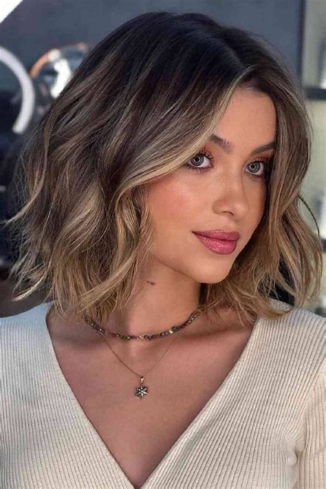 how to make waves in short hair