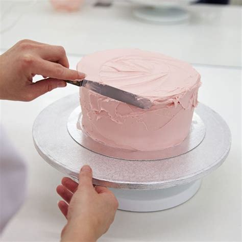 The Best Cake Frosting Tips and Ideas | Taste of Home