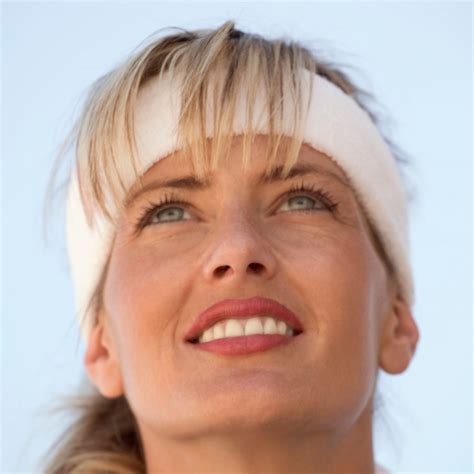 forehead acne  prevention treatment avanza skin