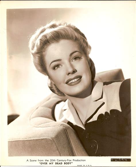 Mary Beth Hughes - FamousFix | Old hollywood glamour, Old hollywood