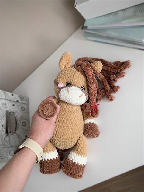 Вязаные игрушки. МК. Venera_toys_ | Плюшевая пряжа , крючок , часы ...