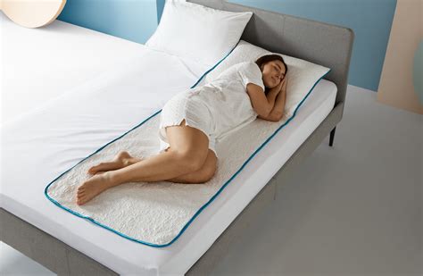 CoolSoft™ Bedding for Menopause / Night sweats relief - The MenoMat