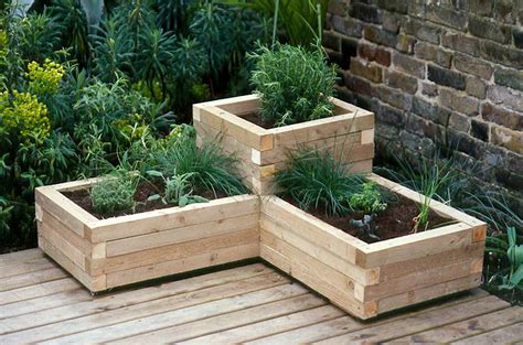 diy wooden garden planters gardeners world corner garden planter