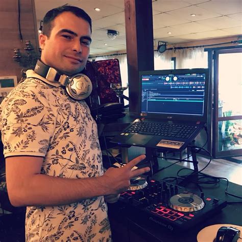 DJ Георги Стефанов