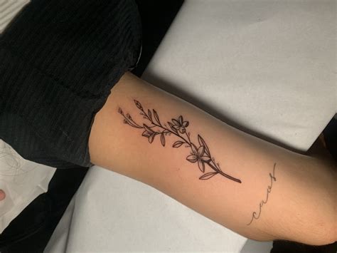 Tatuajes minimalistas ejemplos y todo lo que debes saber