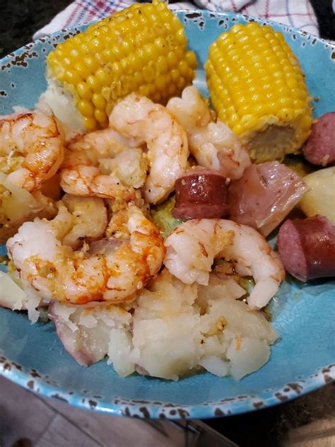 Boiling Point: A 30-Minute Guide To Perfect Low Country Boil