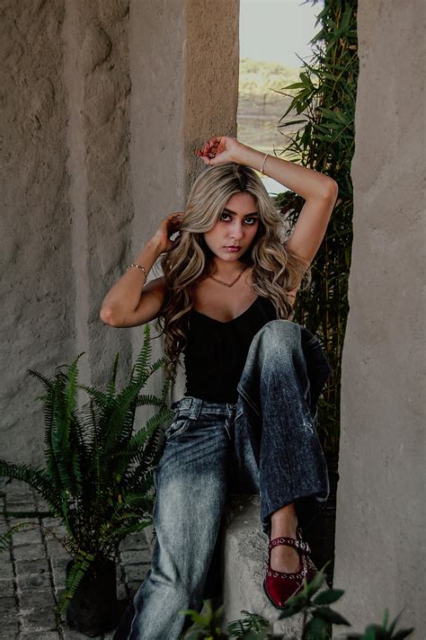 Blonde+Cougars Photos, Download The BEST Free Blonde+Cougars Stock