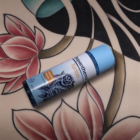 Tattoo Wall: Detersione, Idratazione, Protezione | Bepanthenol
