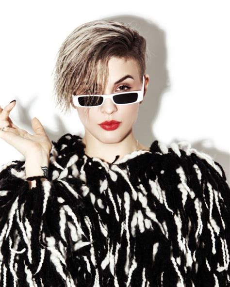 Maruv - Height. Weight, Bio, Wiki, Age, Instagram, Photo - Fashionwomentop