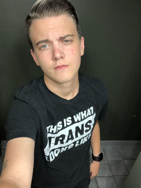 12 best u/landlive images on Pholder | Ft M Porn, FTM SELFIES and FTM Men