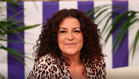 xana de carvalho fala sobre perda de peso  dilema deixei la kg